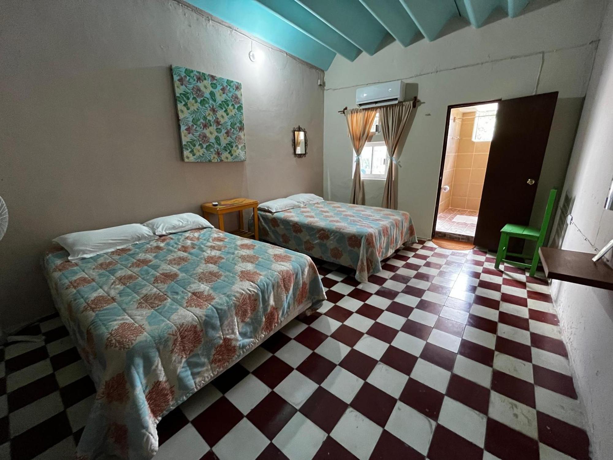 מלון ואיאדוליד Casona Del Negro Aguilar מראה חיצוני תמונה